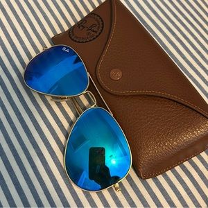 Blue Rayban Aviators